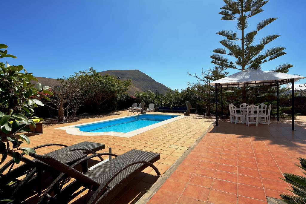 Villa Paradise Private Pool Yaiza By Pvl Bagian luar foto